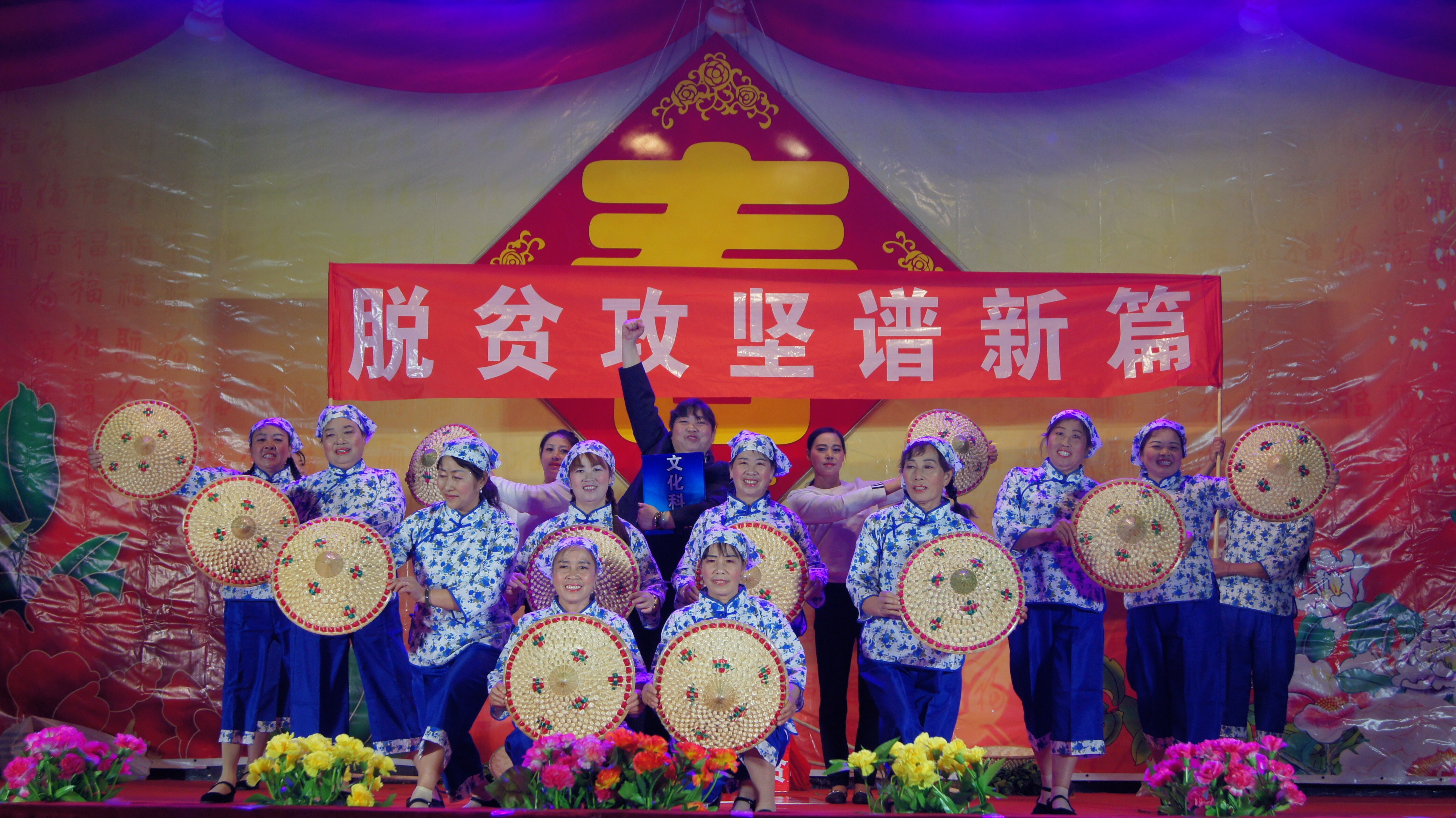 个旧：八“小工程”绵绵用力 文明乡风焕发新气象4.jpg