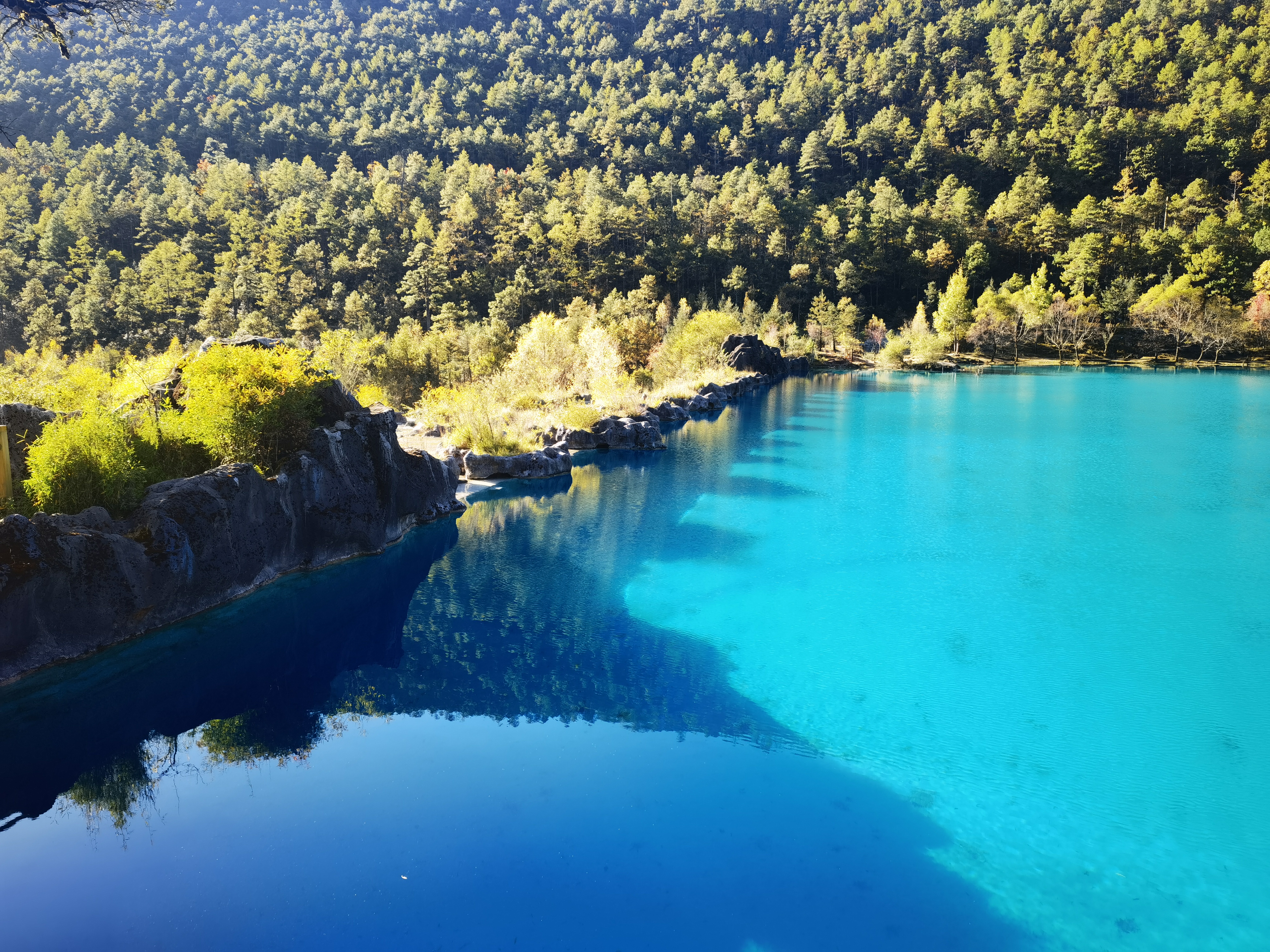 丽江玉龙雪山（图片由@赵子荣 提供）