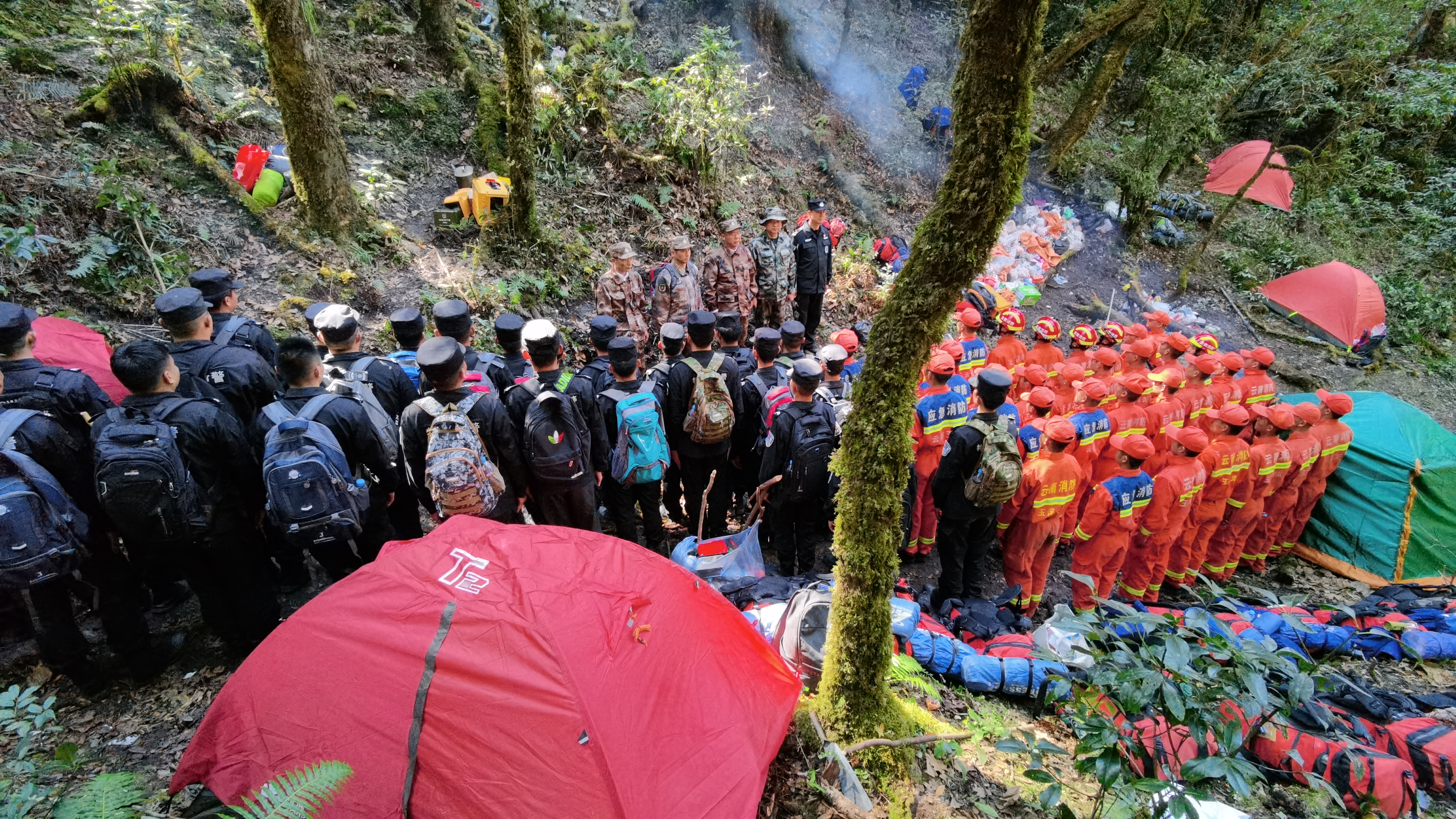 哀牢山紧急营救