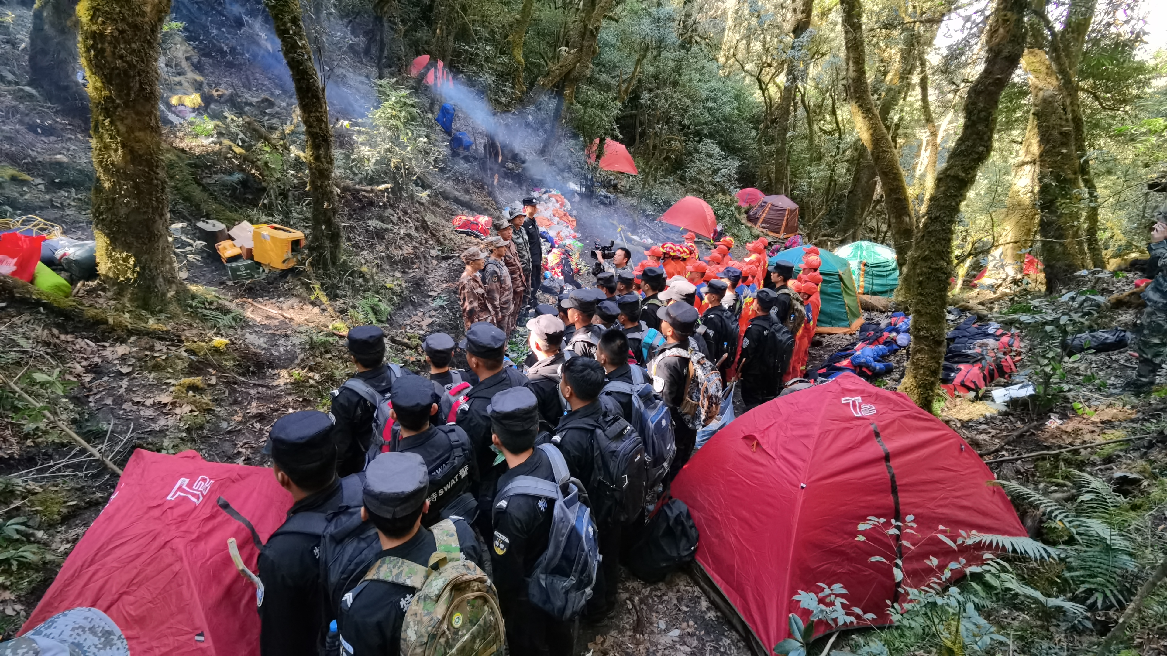 哀牢山紧急营救