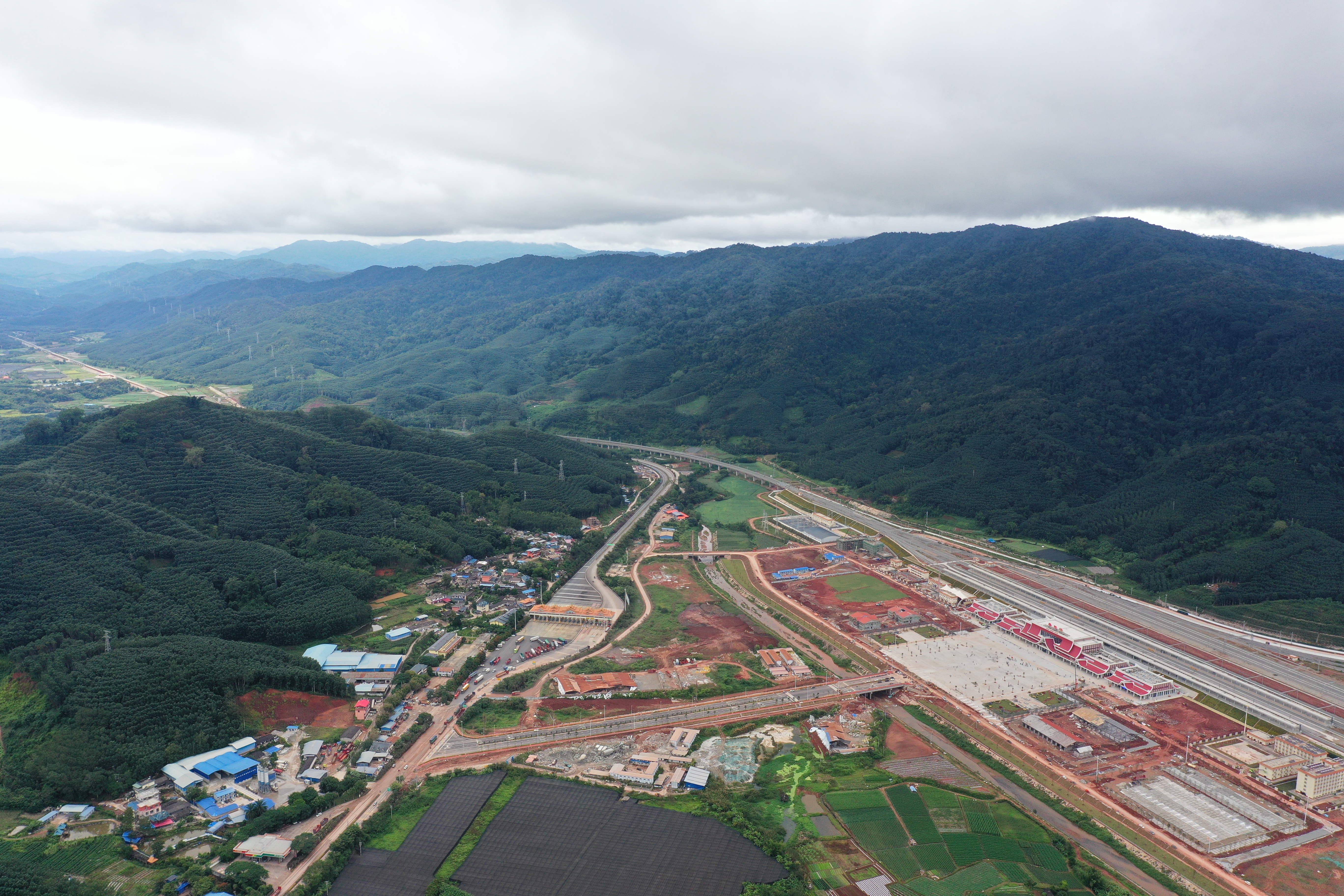 磨憨段，穿越西双版纳的热带雨林