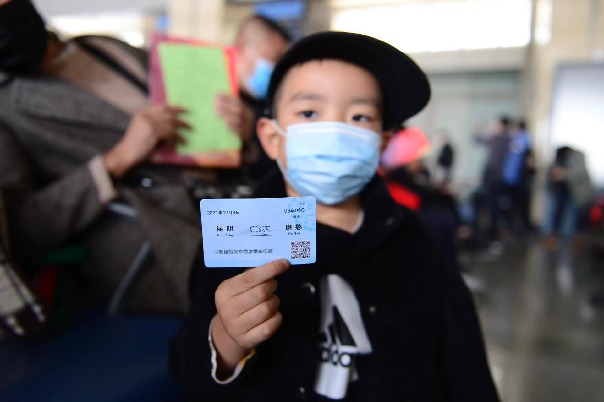 中老铁路首发车开行（开屏新闻记者 龙宇丹 摄