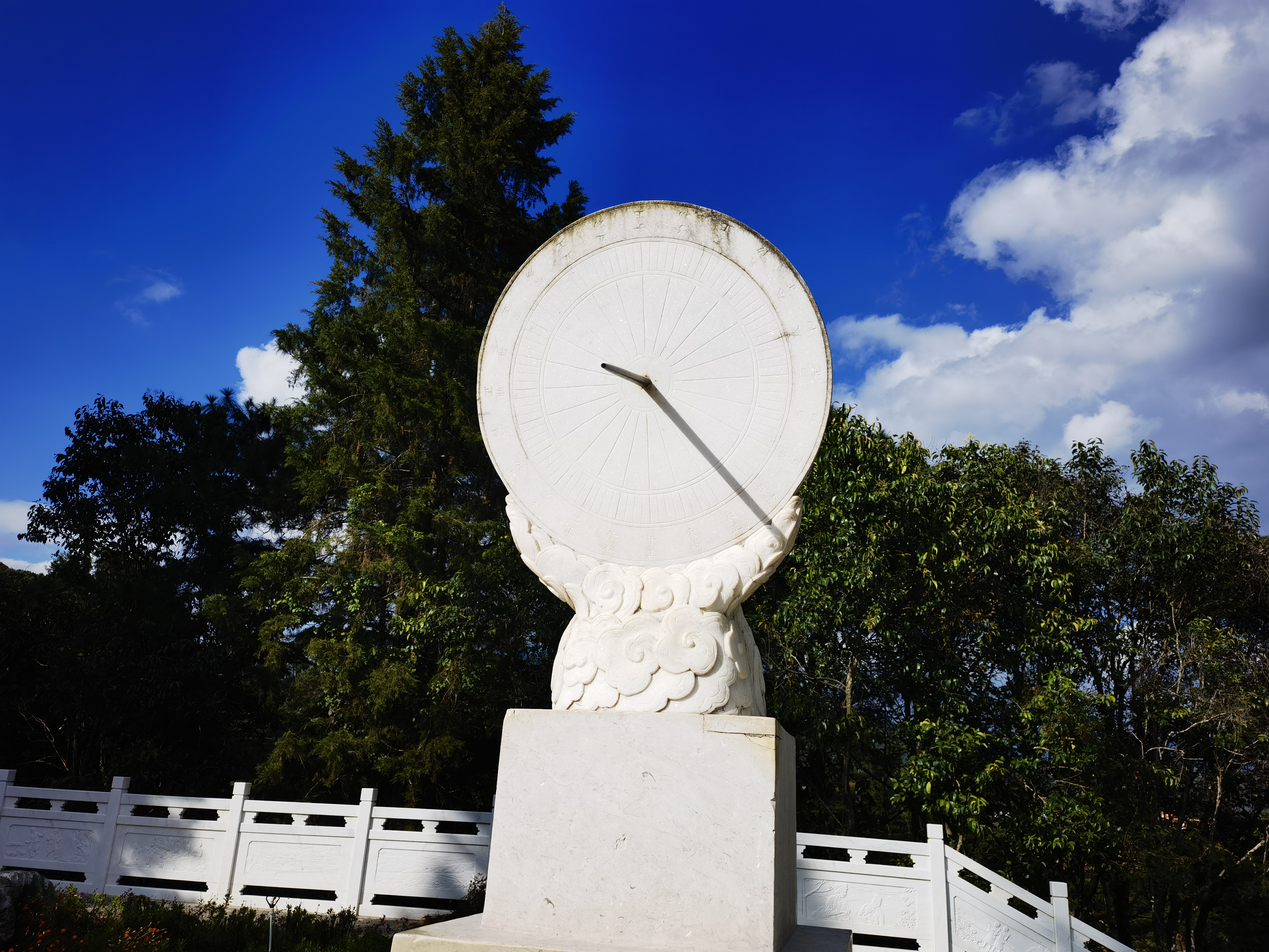 墨江北回归线标志园（开屏新闻记者 左学佳 摄）