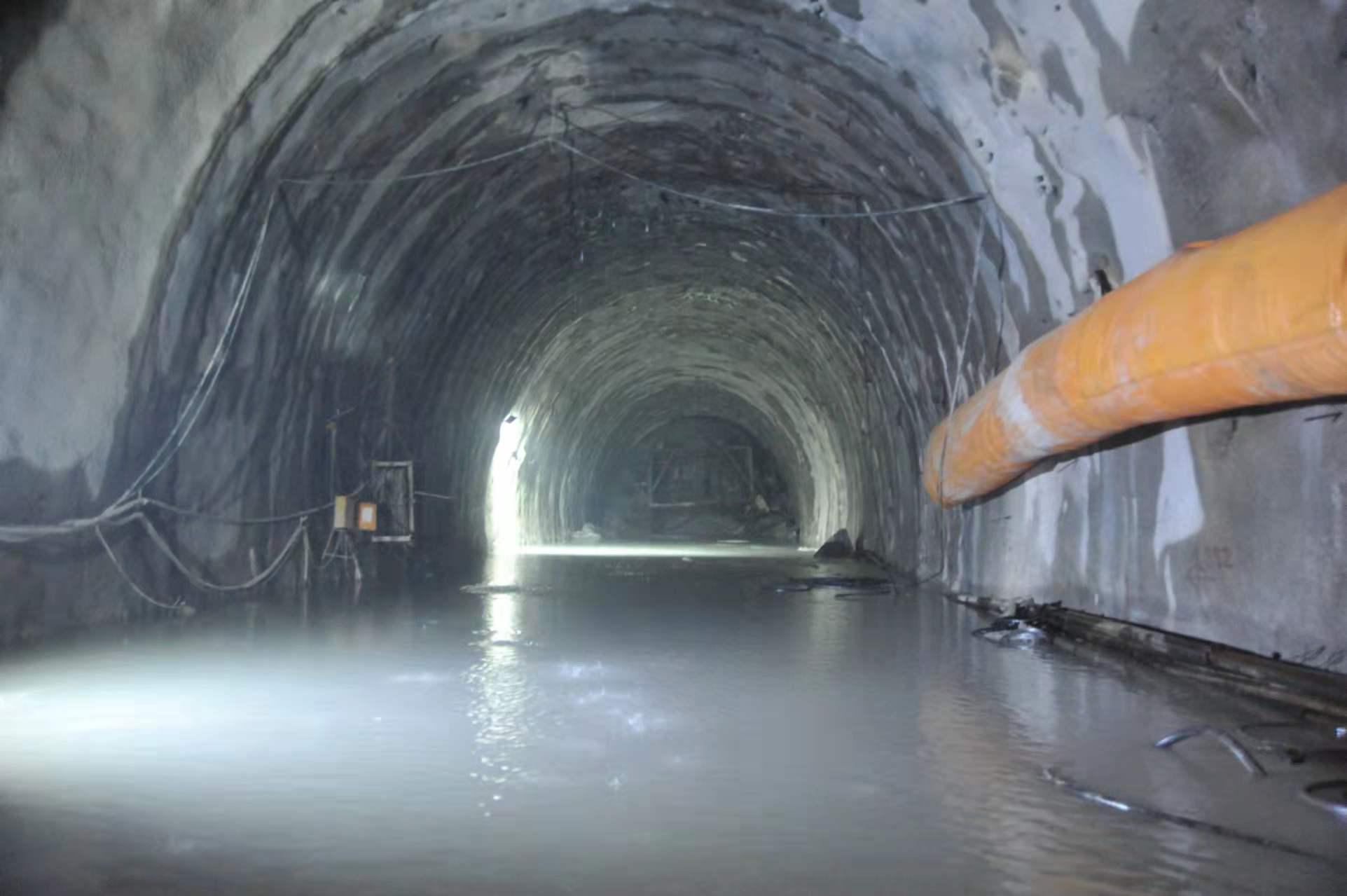 走近中老铁路建设细节（供图）