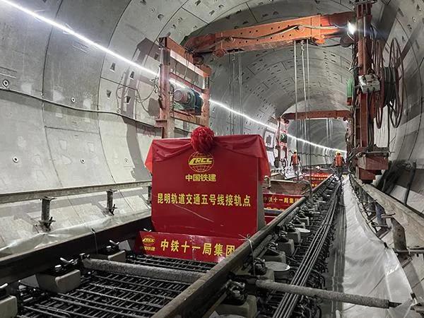 【建党百年·口述云南】历经20年，它把昆明“变小”了！