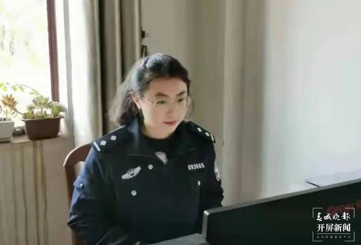 “双警”家庭的春节，有一种浪漫叫“你坚守在路的这一头，我坚守那一头”  供图 