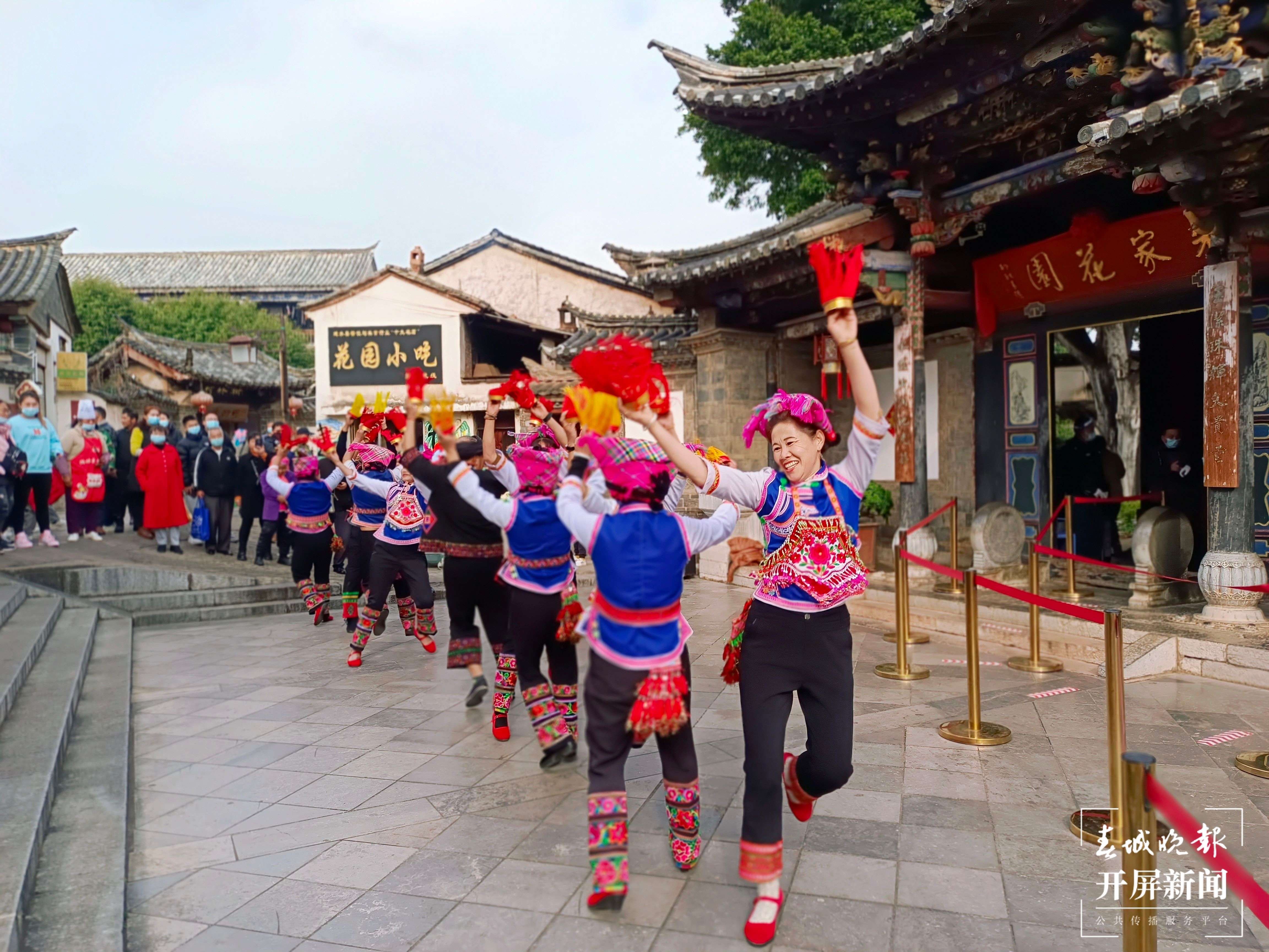 【最美乡愁话建水】良好家风“浸”古城