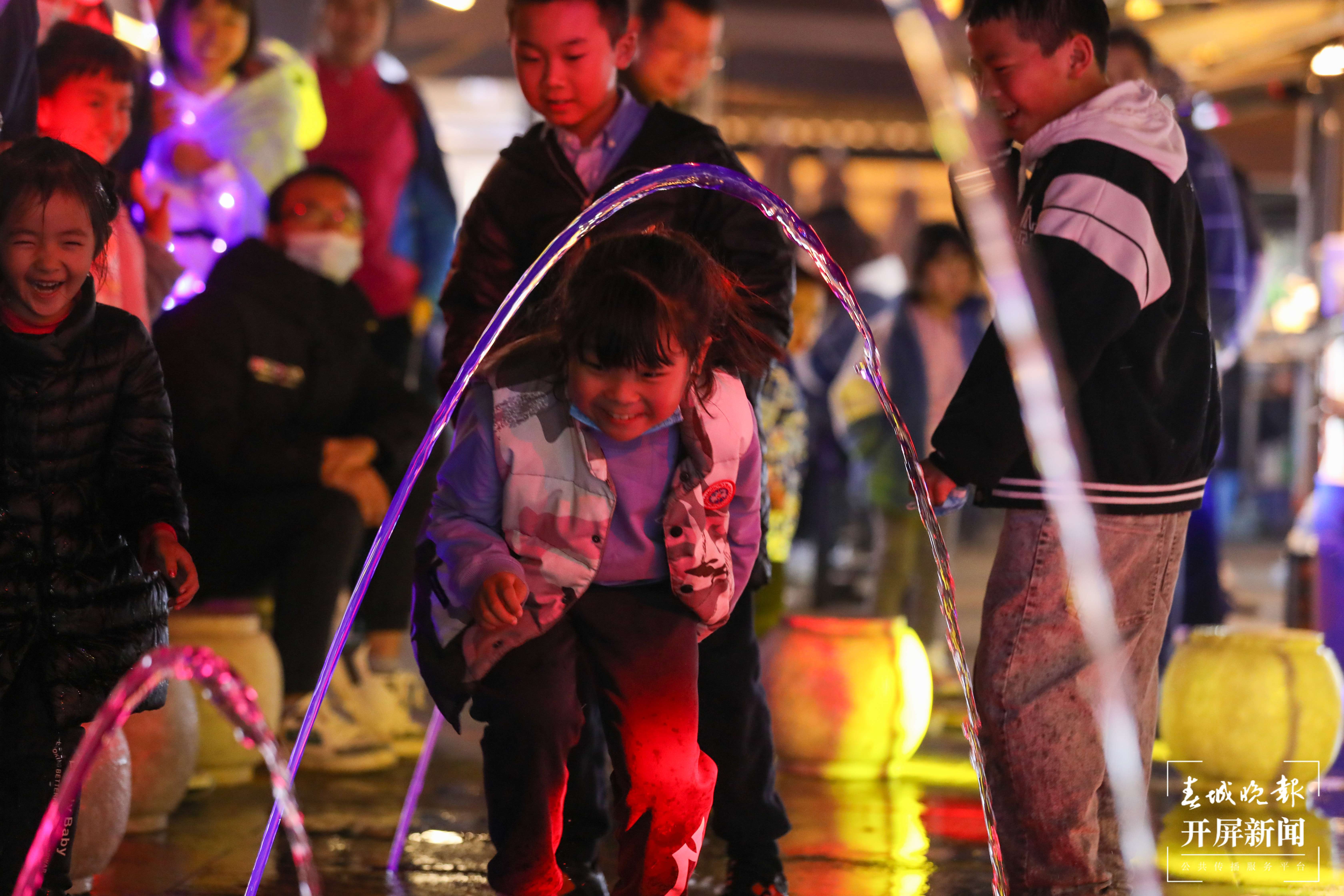 【最美乡愁话建水】建水·紫陶里：“夜经济”引爆“夜动力”