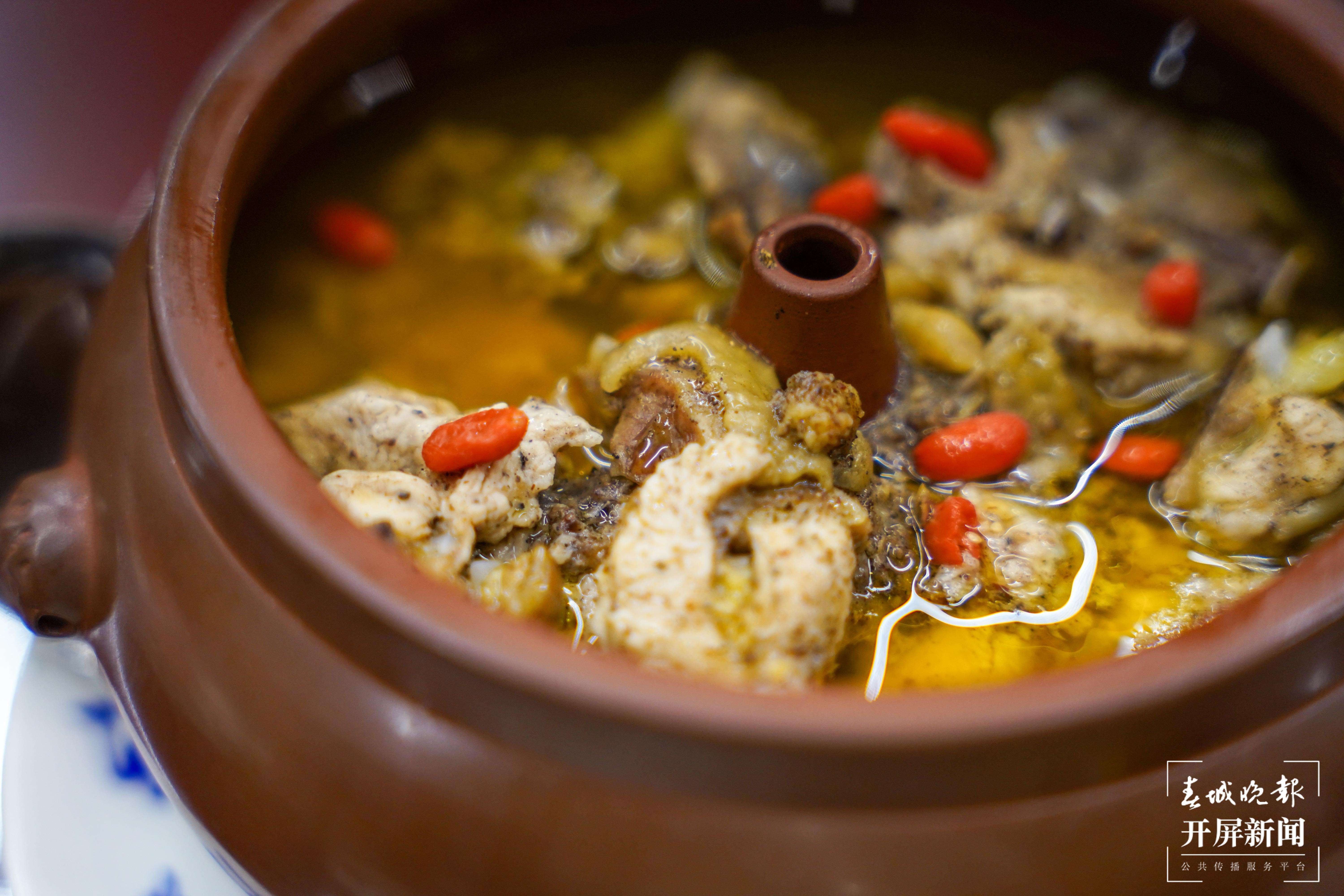 【最美乡愁话建水】建水汽锅鸡：舌尖上的柔软乡愁