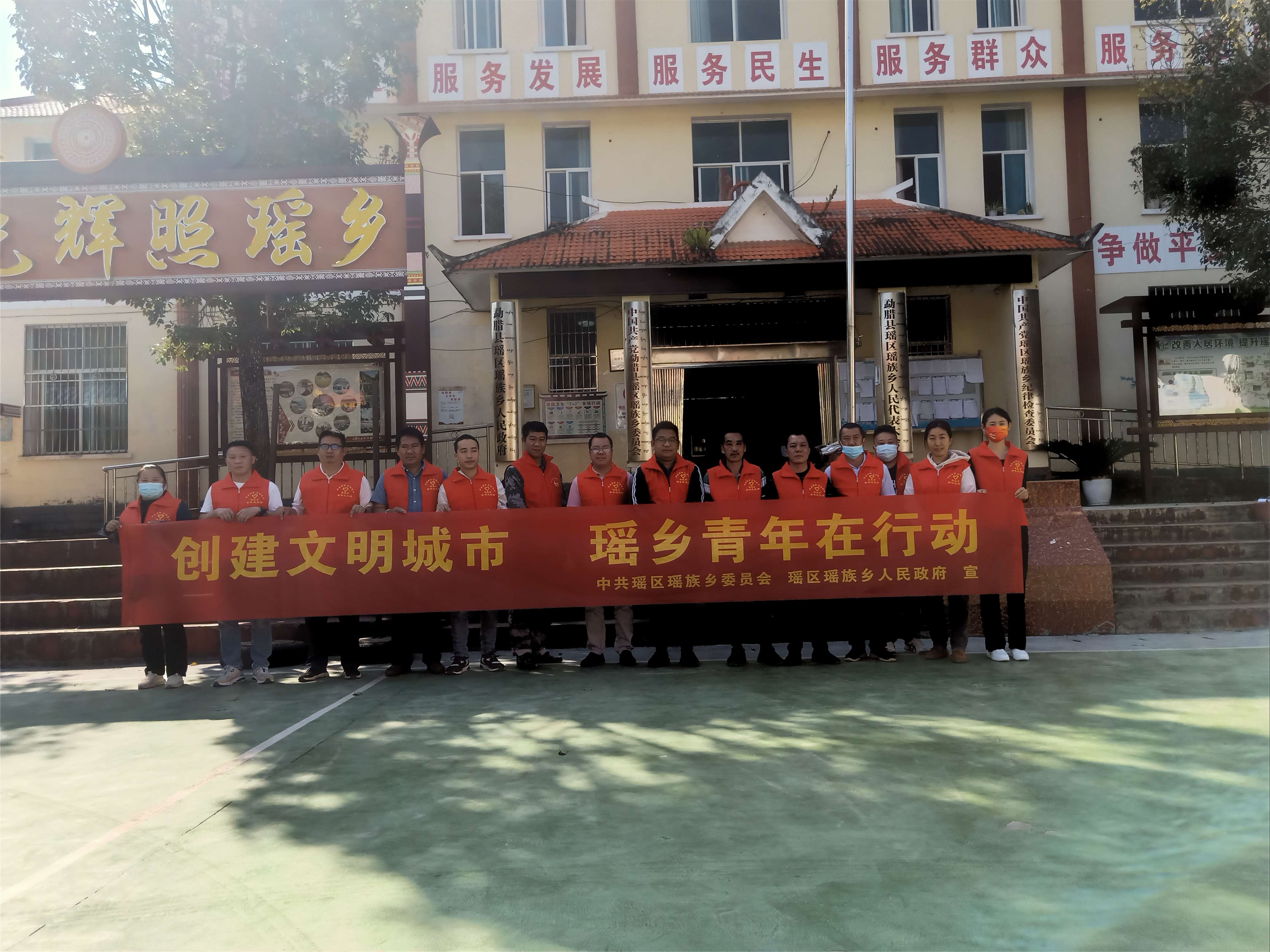 坚持党建引领，筑牢民族团结之魂