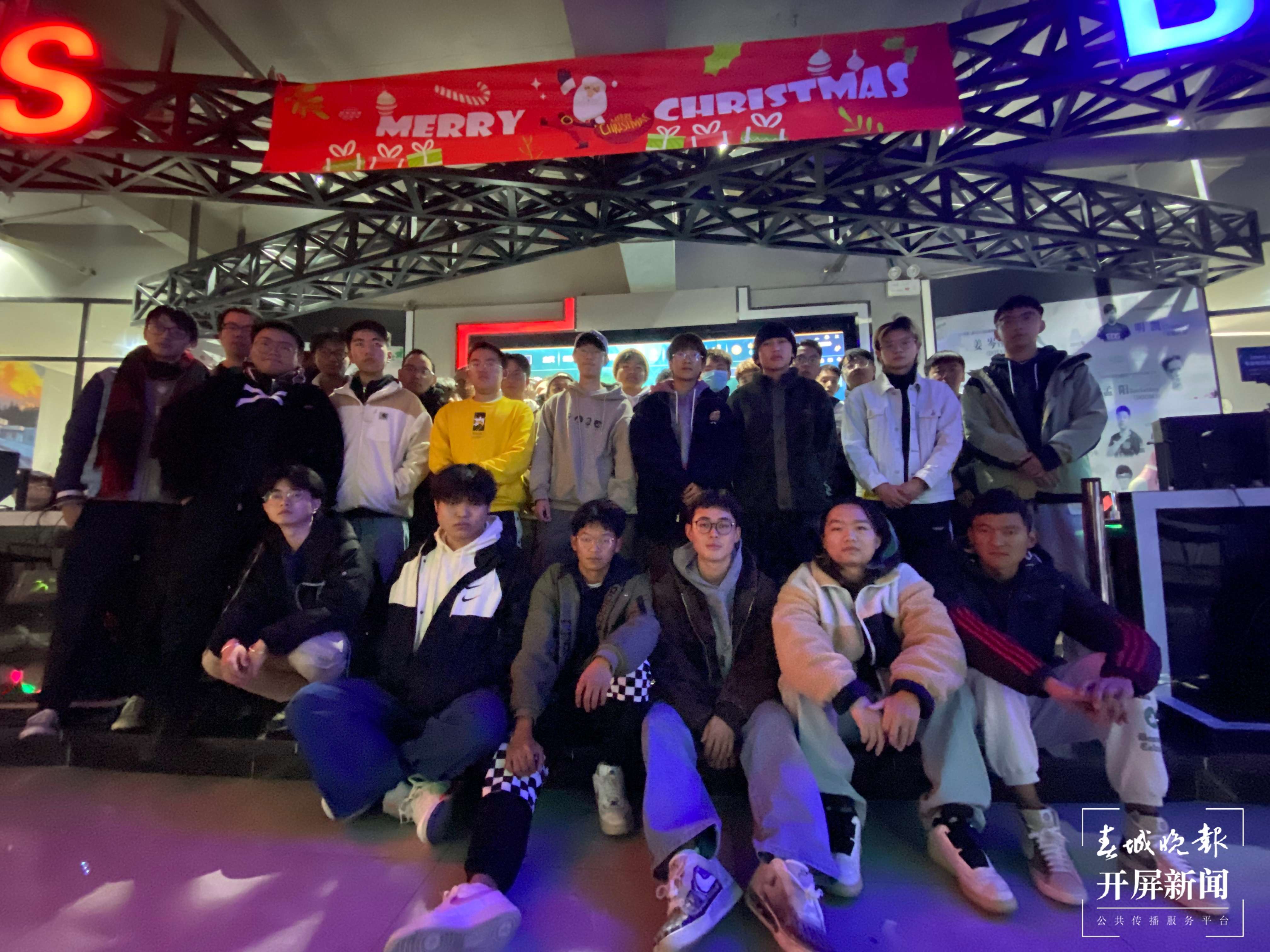 丽江 玩家国度电竞馆比赛部分参赛选手 2 (3).jpg