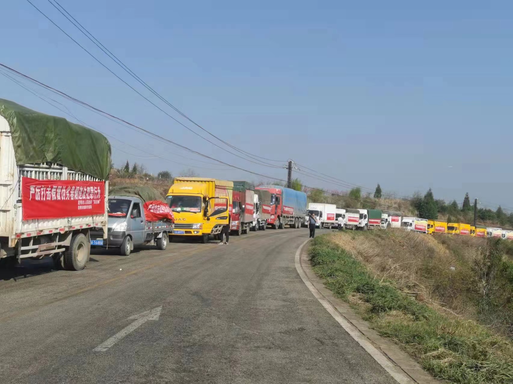 货值4000余万元！昆明集中销毁20余万件假冒伪劣商品