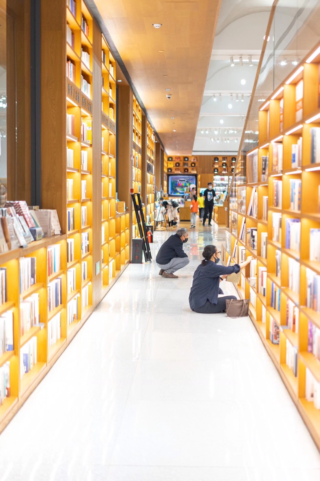 阅读品牌活动吸引他们走进书店：从一个人的清欢到一群人的成长（供图）