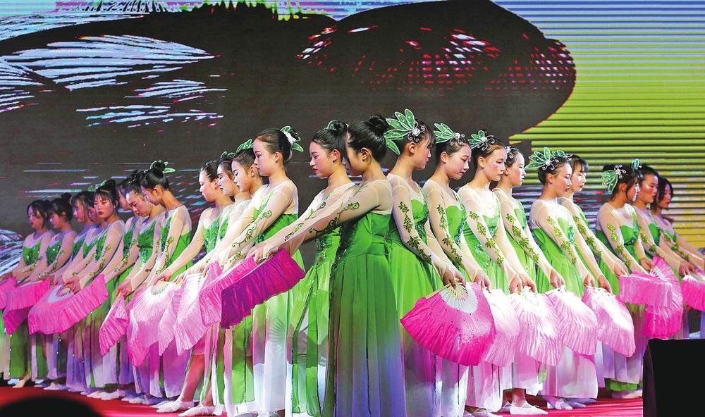 昆明三中空港实验学校