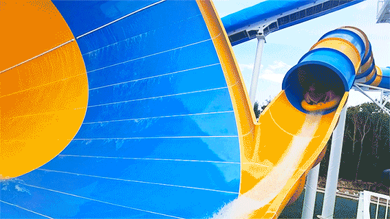 泡温泉，打水仗，吃美食！昭通水富西部大峡谷景区喊你来耍~（供图）