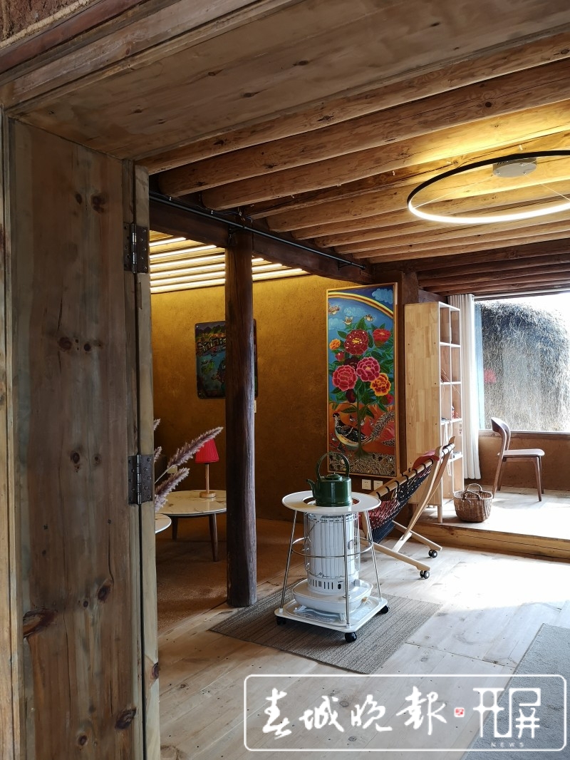 “双廊农民画社咖啡馆”