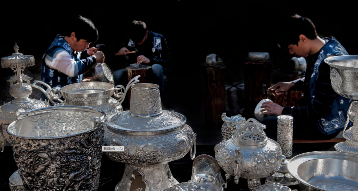 大理鹤庆银器直播(受访者供图)