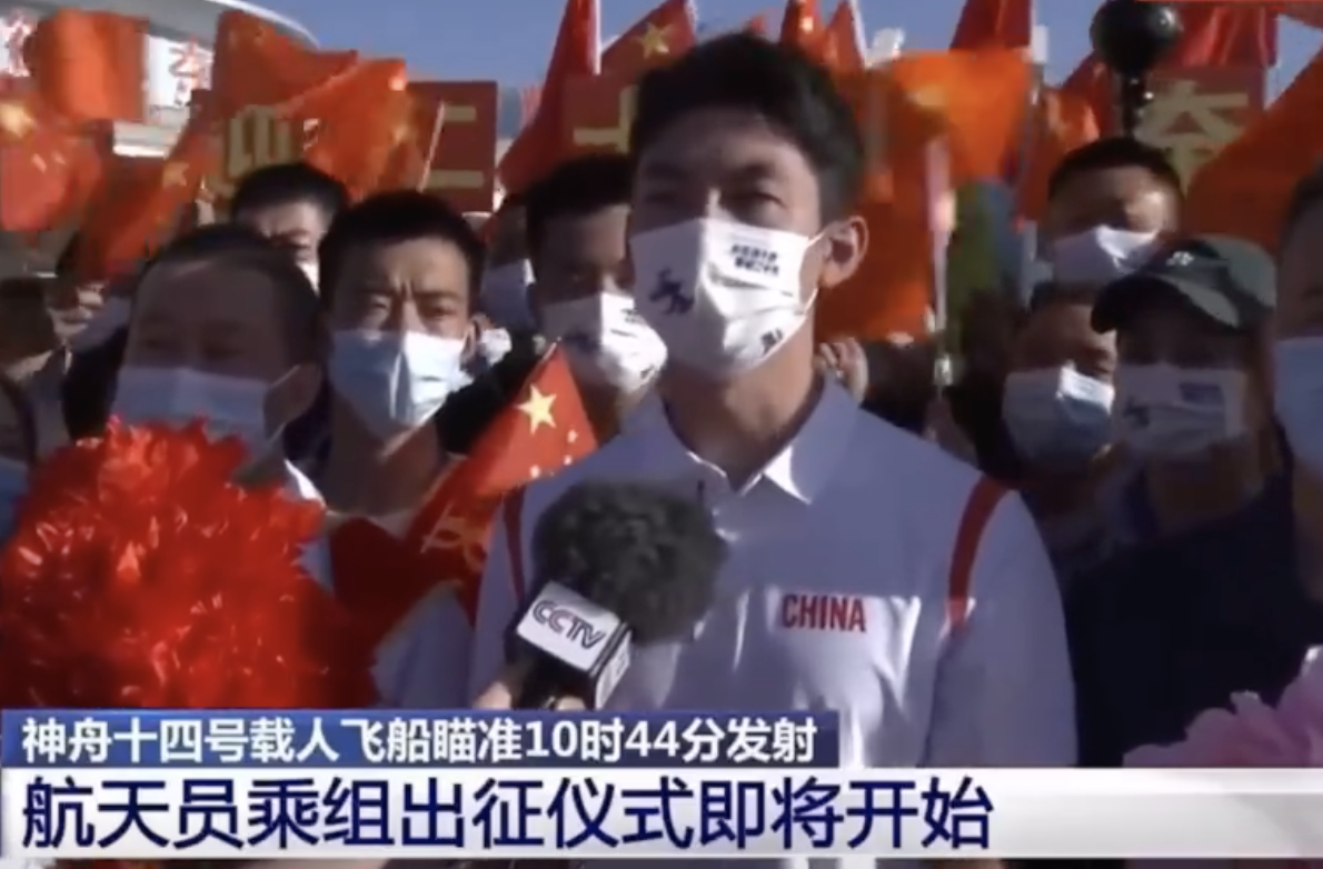 梦幻联动！冠军送英雄 盼凯旋！2.png