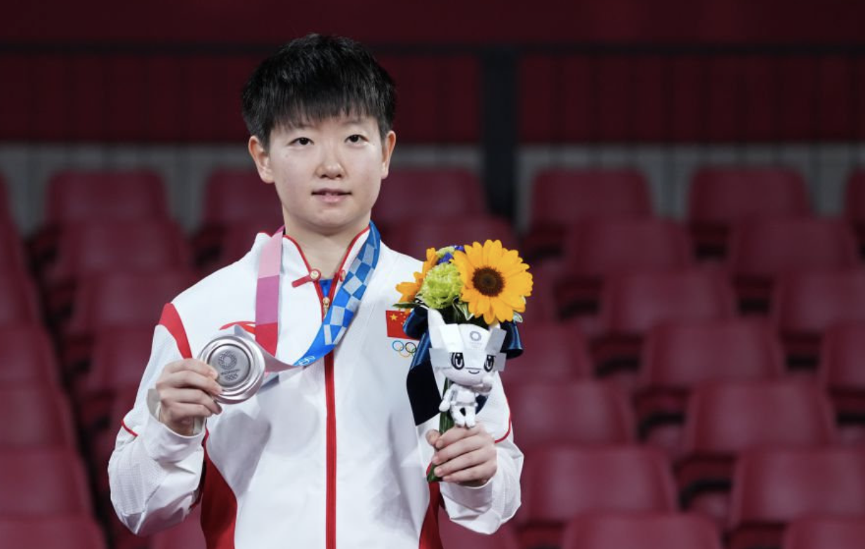 梦幻联动！冠军送英雄 盼凯旋！8.png