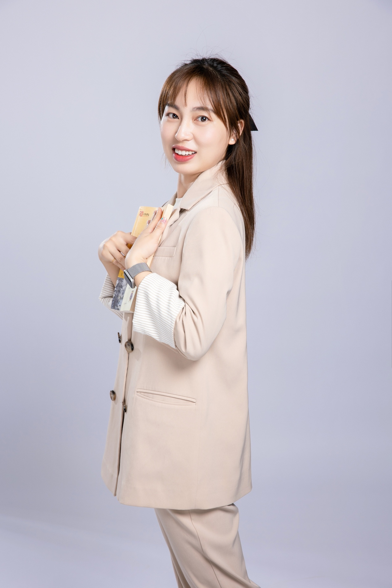 车世梅 昆一中西山学校高三语文教师.png