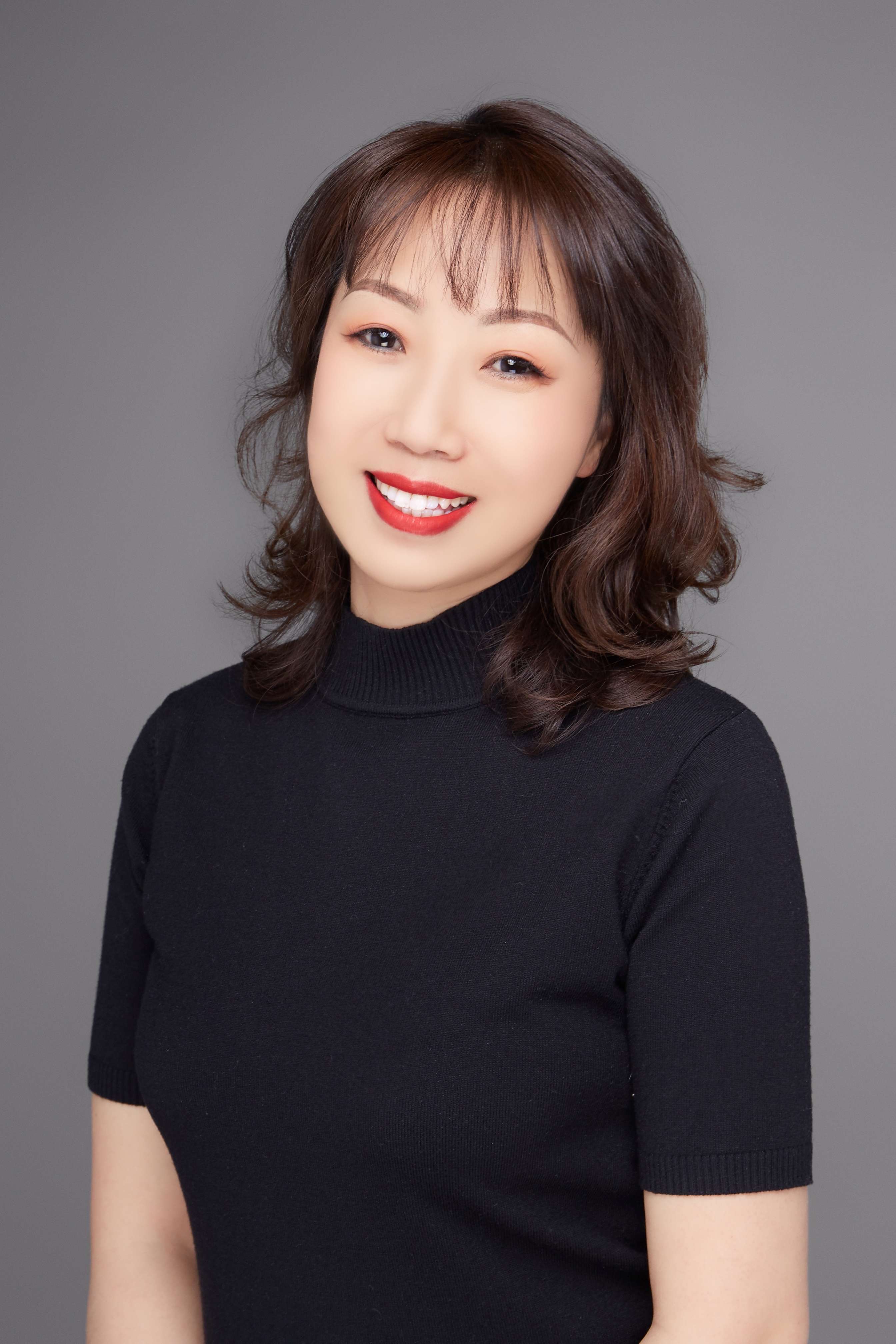 昆明顺城购物中心总经理 王孟丽.jpg