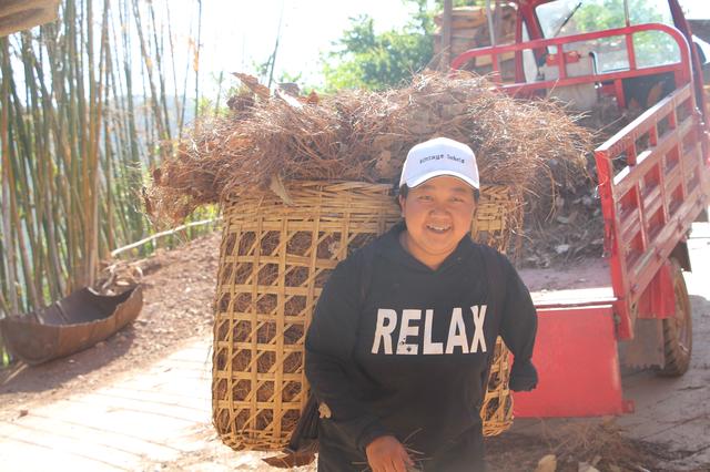 郭顺芳：“网红”独臂女