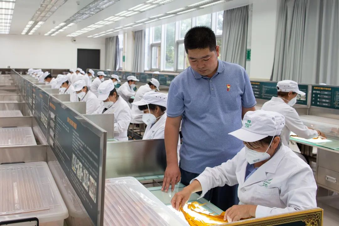 玉溪卷烟厂复烤一车间党支部