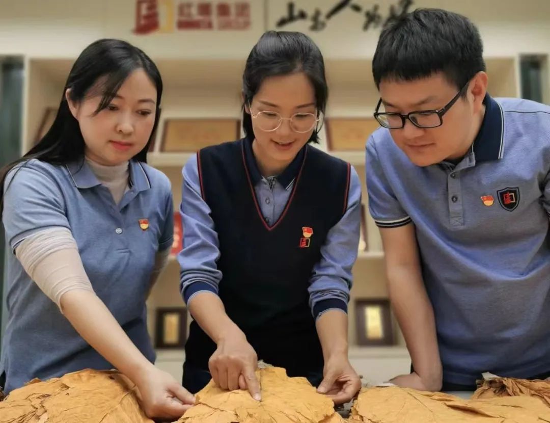 云南中烟红塔集团先进基层党组织专题报道（六）丨大理卷烟厂烟叶生产质检科党支部：深耕“第一车间”筑基石