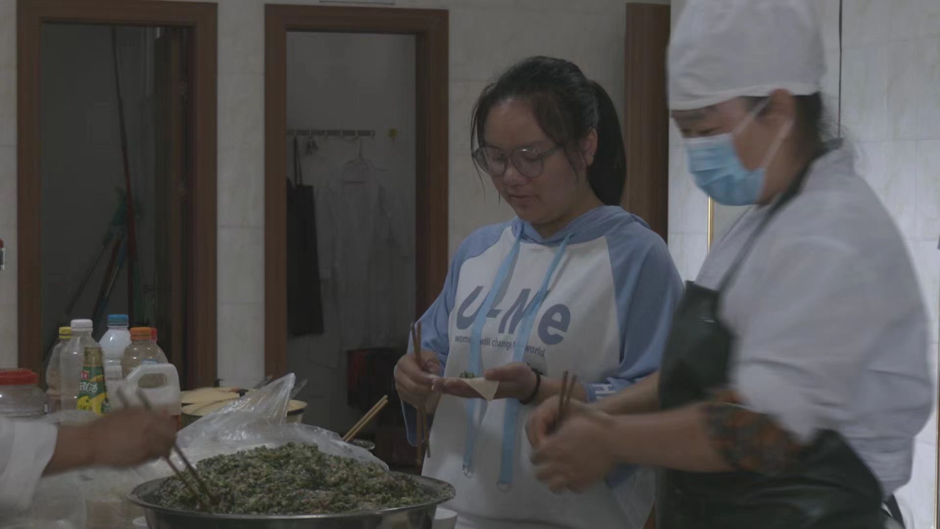 心有暖阳，何惧沧桑？“福利院女孩”逆境中苦读，高考成绩高出一本线115分 春城晚报-开屏新闻 费丹艺 实习生 蒋馨 文 图片由受访者提供