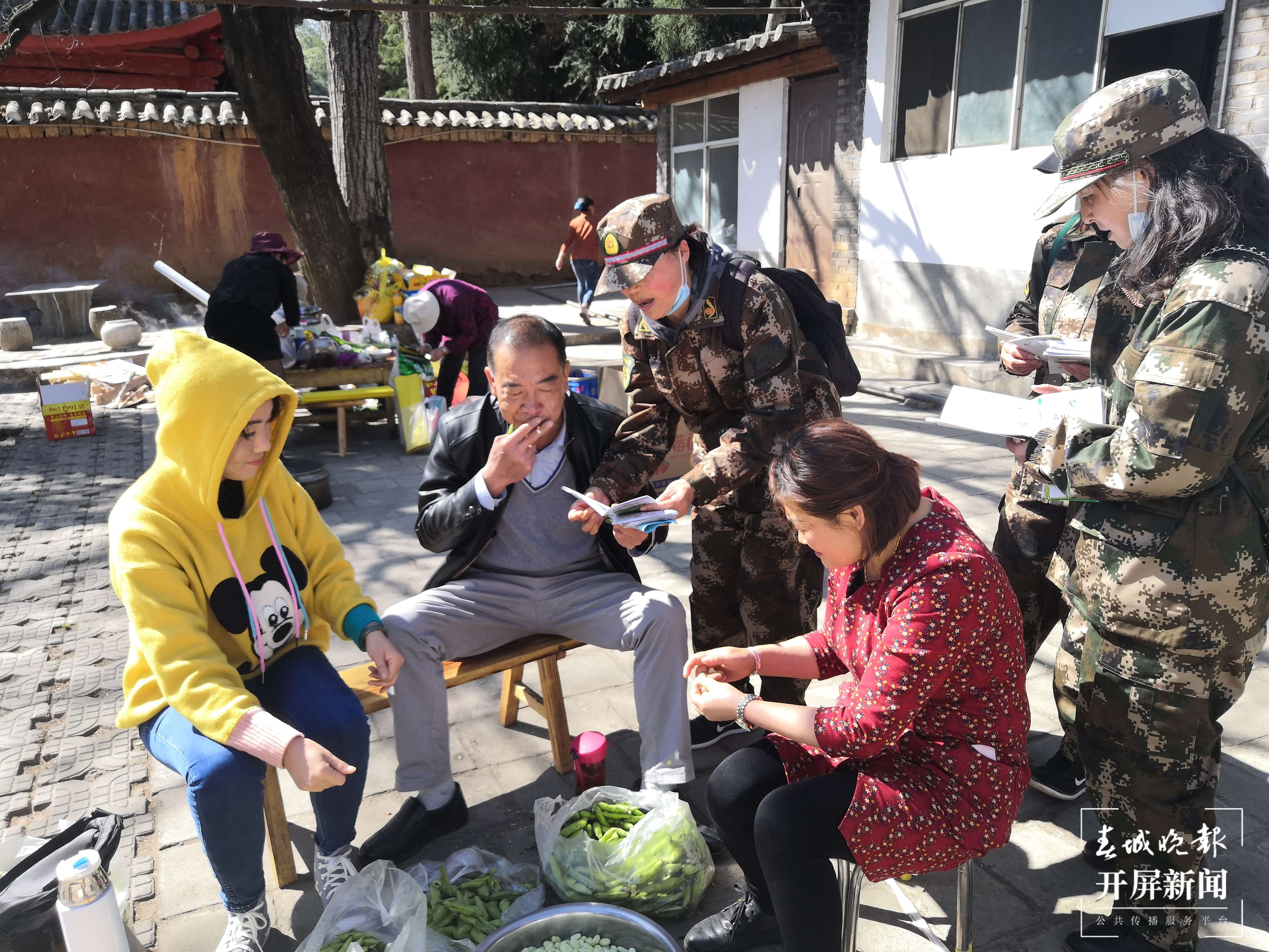 森林“女卫士”发挥林草力量促团结发展 云报全媒体记者：博达 吴沛钊 段苏航 通讯员：刘琼花.jpg