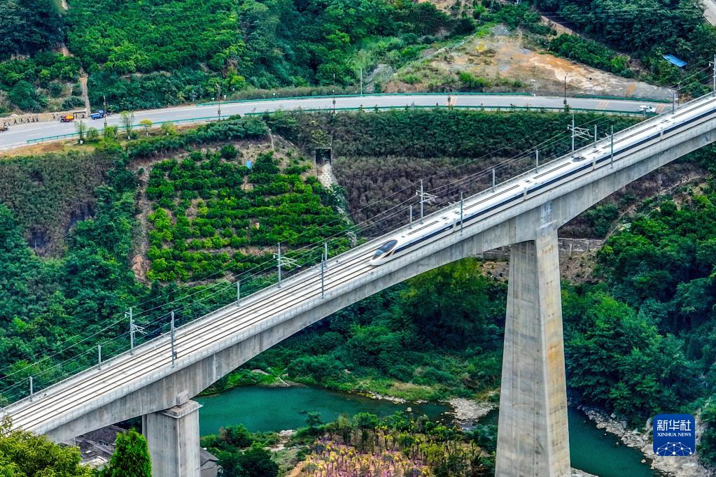 走进县城看发展｜湖北兴山：从因山得名到因山而兴