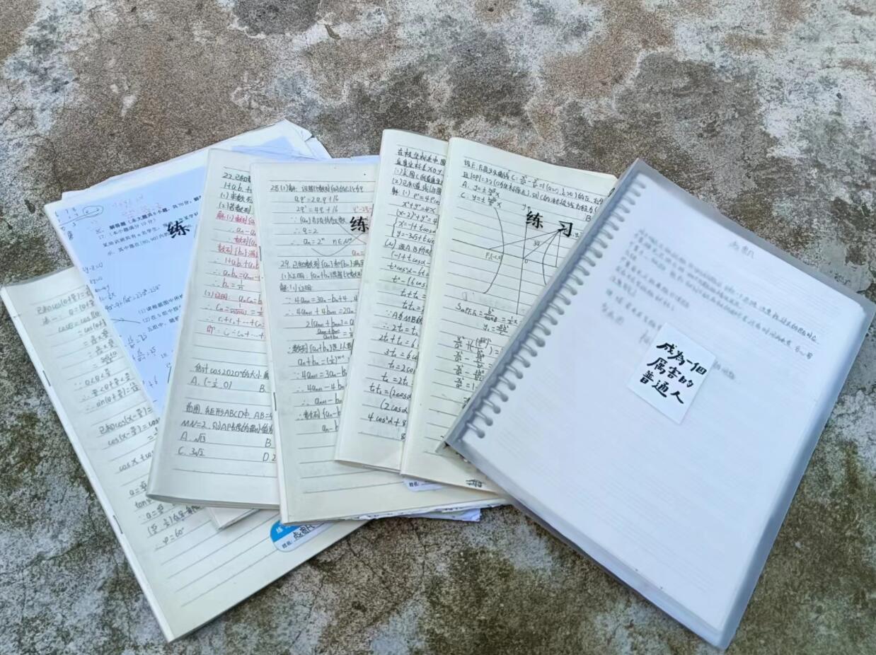 红河小伙高考理科668分立志航天事业（受访者供图）