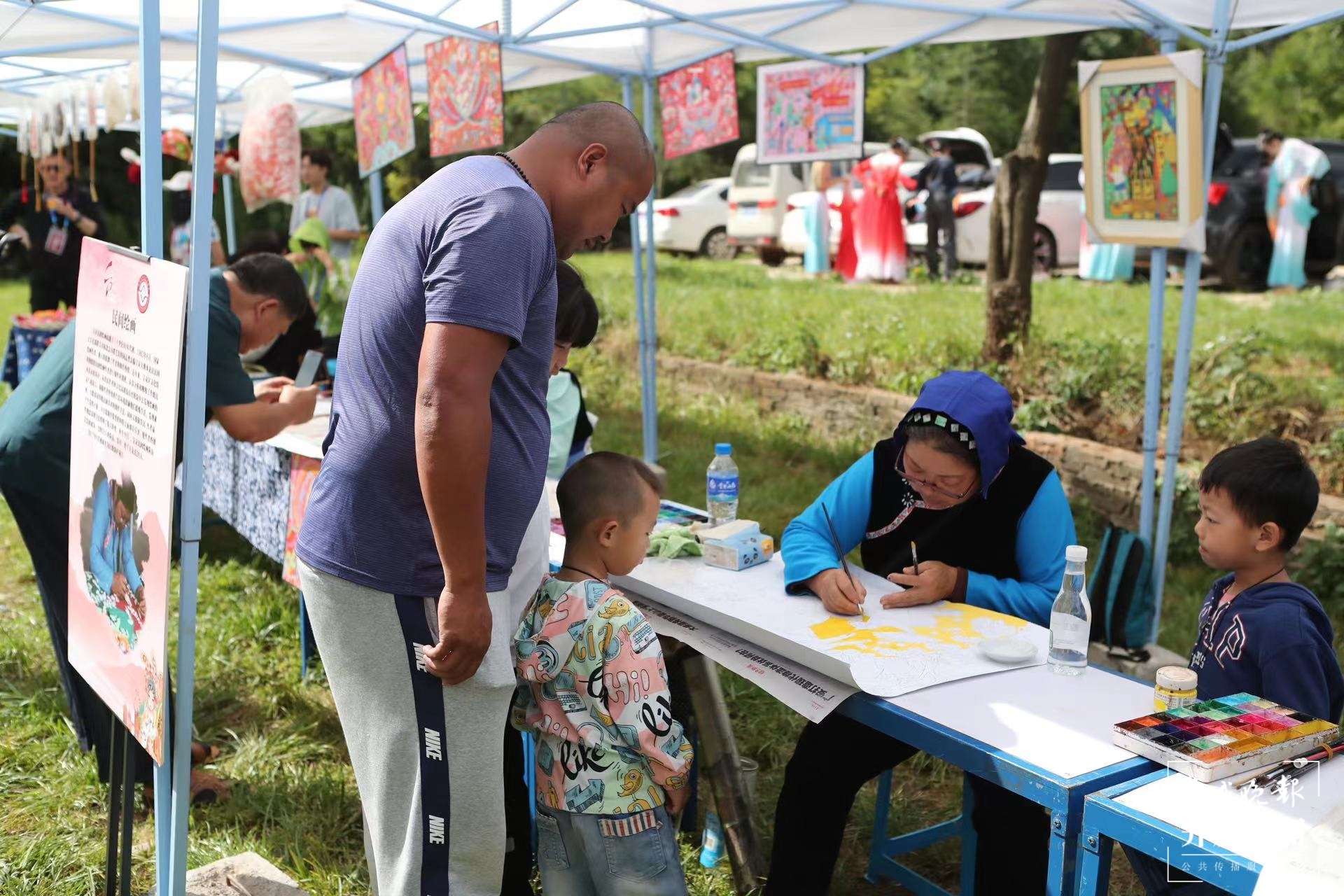 一起来看呈贡文化旅游节的民俗魅力 (5).jpg