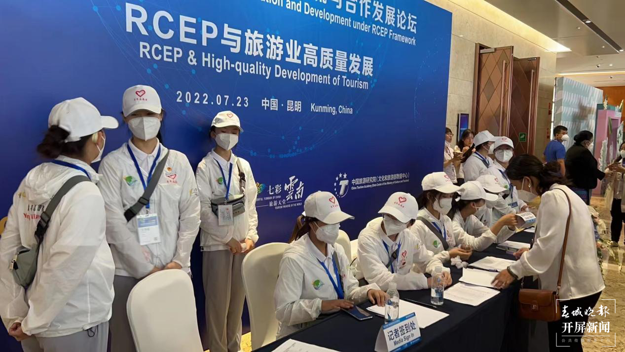 旅交会现场的“小白”们，谢谢你！