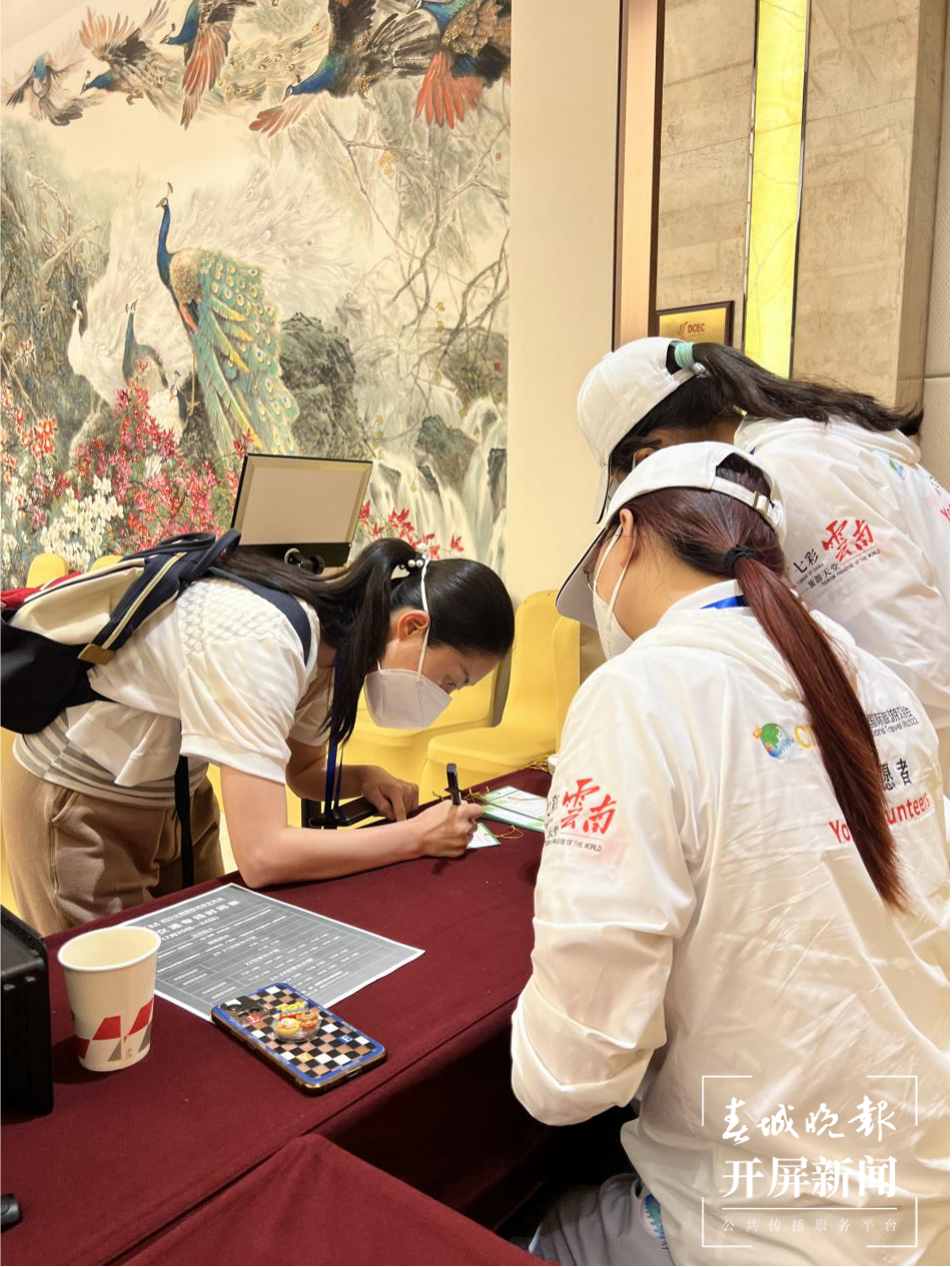 旅交会现场的“小白”们，谢谢你！