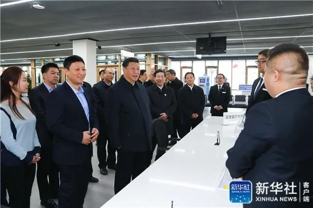 习近平：牵住数字关键核心技术自主创新这个“牛鼻子”2.jpg