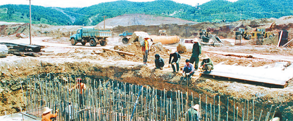 奋进新时代 同心向未来——云南卷烟工业改革发展40年回顾