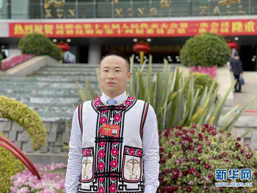 云南统战这十年丨孙立刚：情系玫瑰花，逐梦创业路