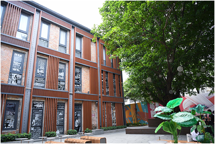 镜头里的十年·奔向美好丨老巷“重生”记