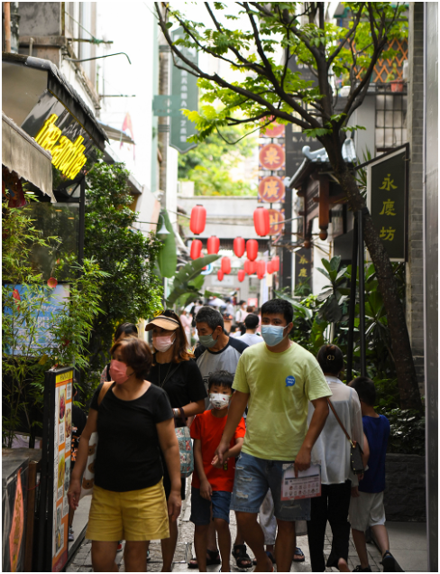 镜头里的十年·奔向美好丨老巷“重生”记