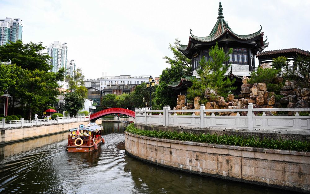 镜头里的十年·奔向美好丨老巷“重生”记