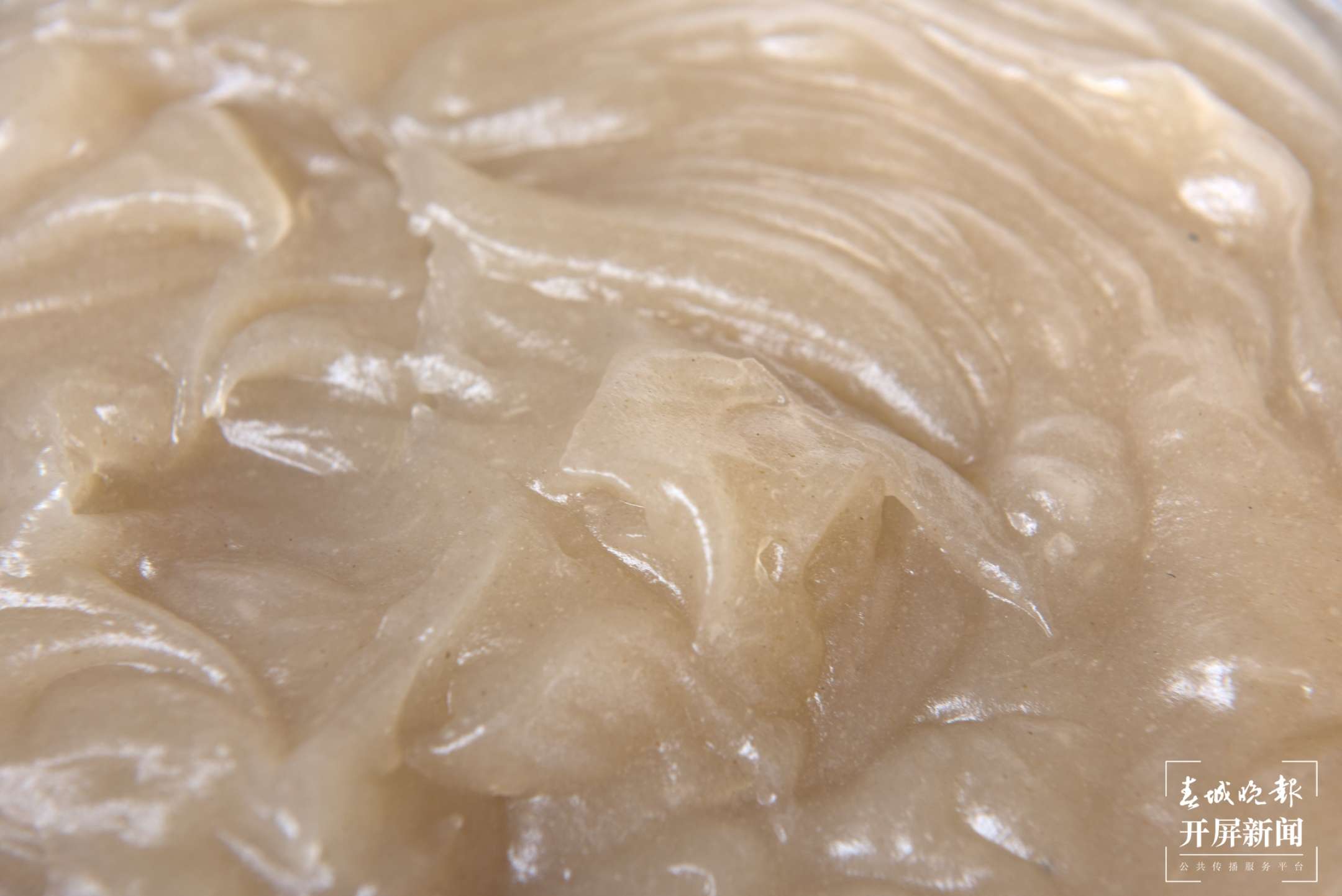 保山昌宁：天堂山心叶百合“粉”出好生活（崔敏 通讯员 吴再忠  陈雯琪 摄）