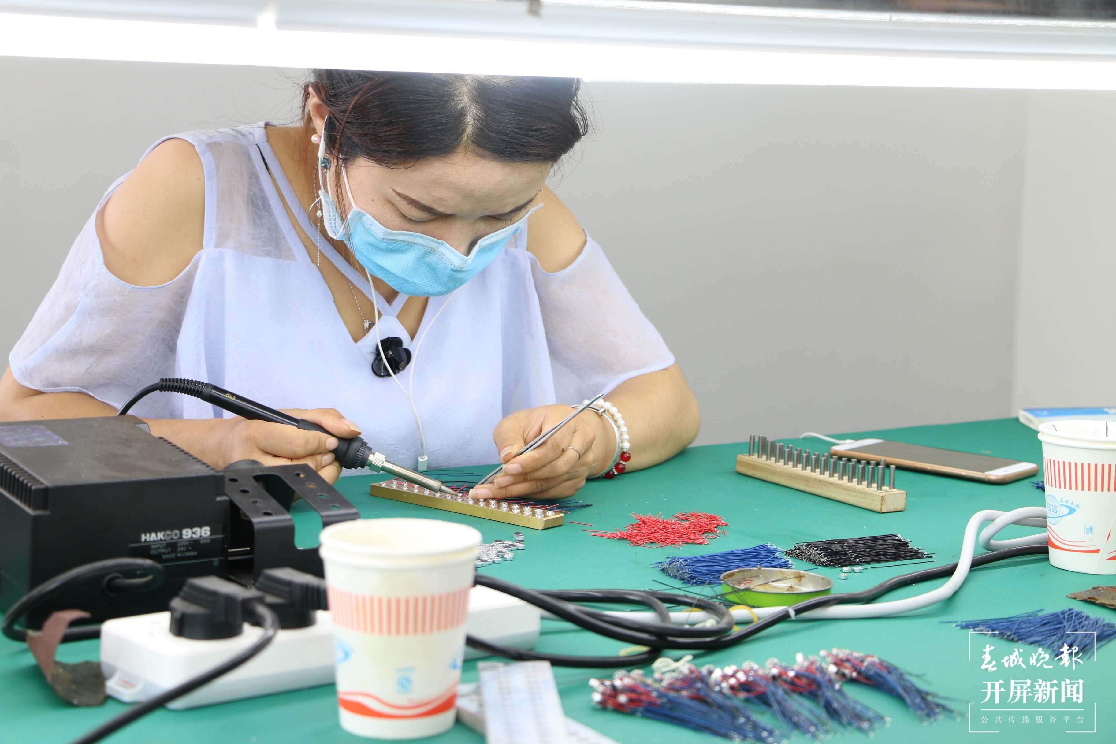 德宏民族团结月40年 | 云南梁河:各族群众搬出大山 手拉手过上幸福生活