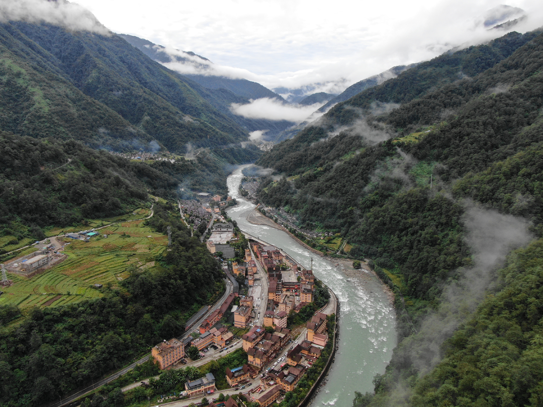 我们都是一家人 | 怒江独龙江乡：甜蜜生活是什么样？嘹亮歌声告诉你