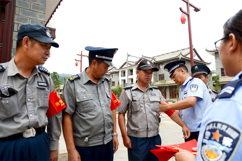 【奋进新征程 云南更平安】峨山县用分色分级管理筑牢命案“防火墙”5.jpg