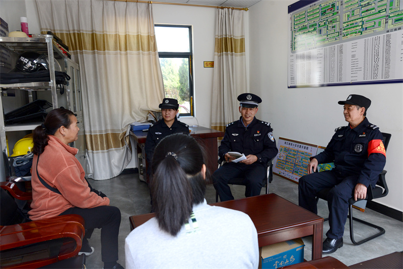 【奋进新征程 云南更平安】峨山县用分色分级管理筑牢命案“防火墙”8.jpg