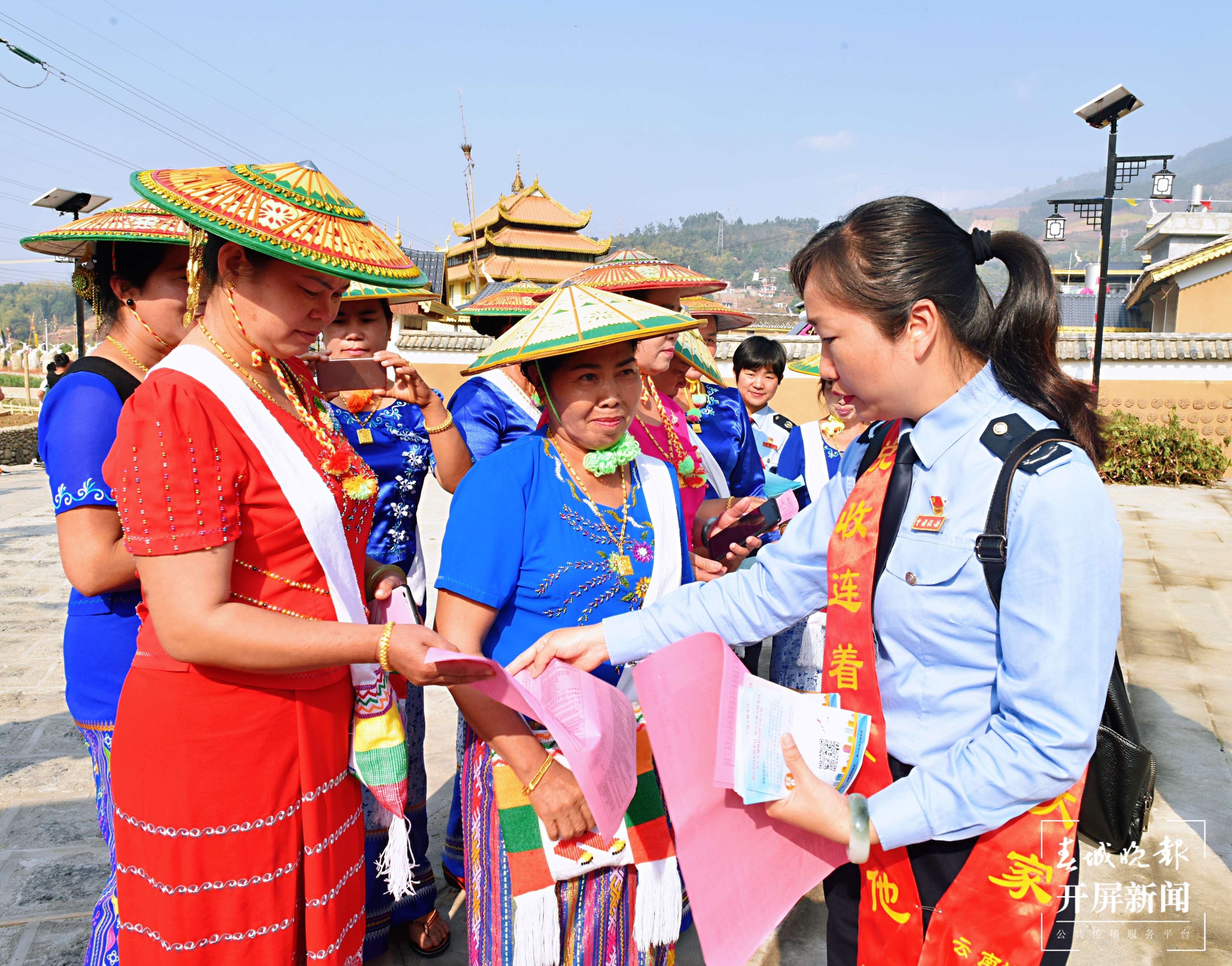 德宏民族团结月40年 | 盈江县税务局：兴税强边固发展 同频共振促团结