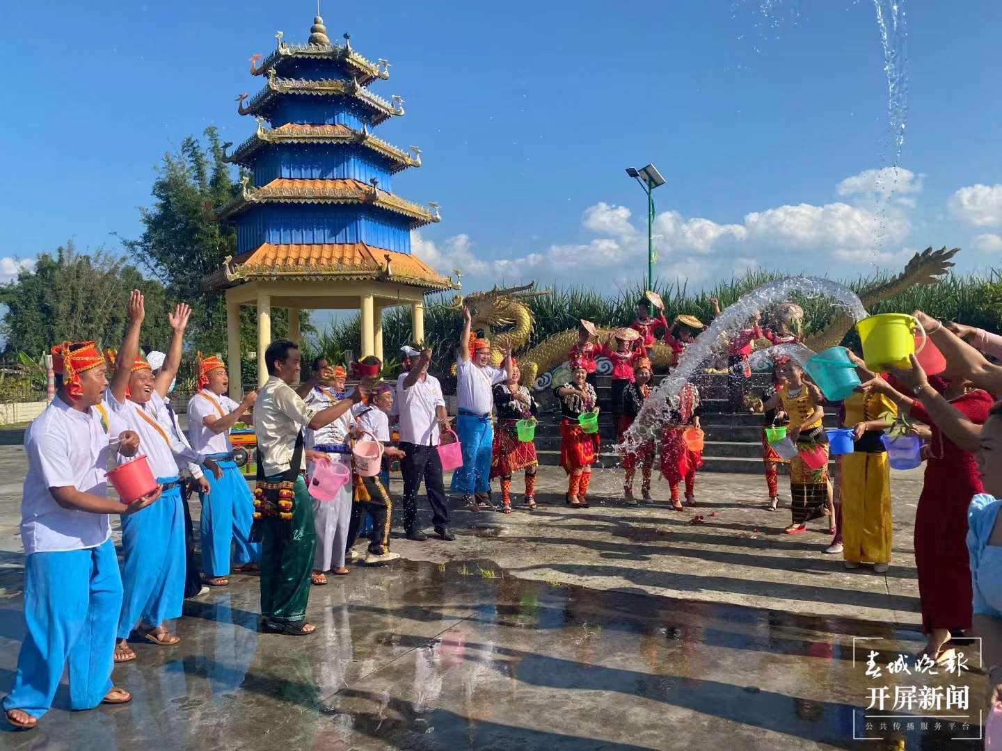 德宏民族团结月40年 | 一条团结路 一曲幸福歌