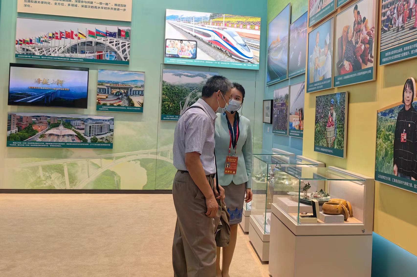 成就展·看云南⑩丨图片背后的故事：联结友谊的中老铁路