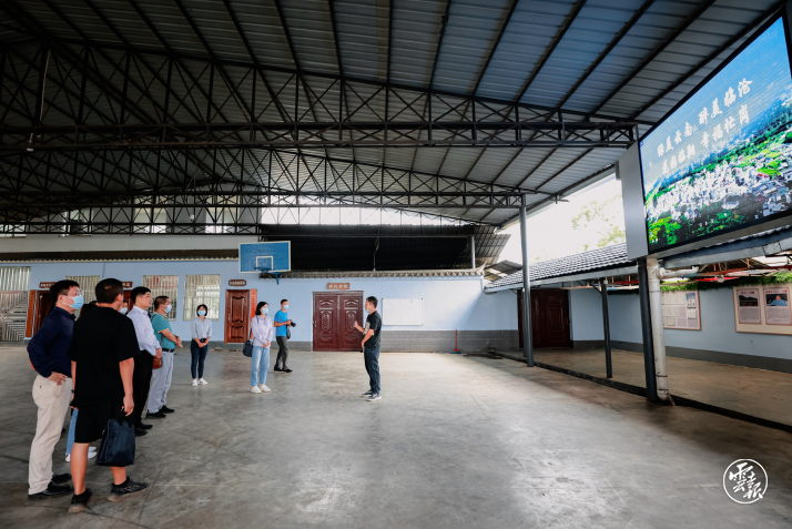 “微网格”“微治理”“微服务”“微积分”“微讲堂”“微庭院”—— 临沧忙岗：“六微”模式创建美好家园2.png